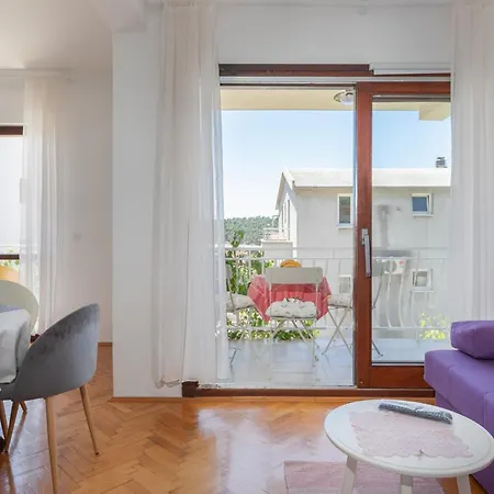 Appartamento Miandmi Makarska