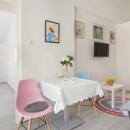 Miandmi Lägenhet Makarska